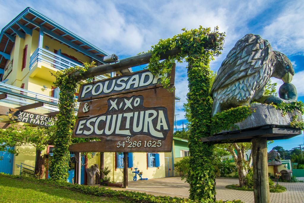 Pousada Xixo Escultura Gramado Exterior photo